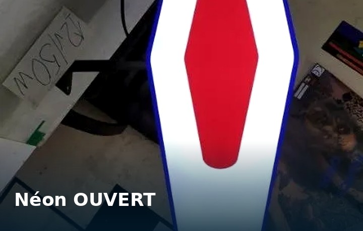OUVERT