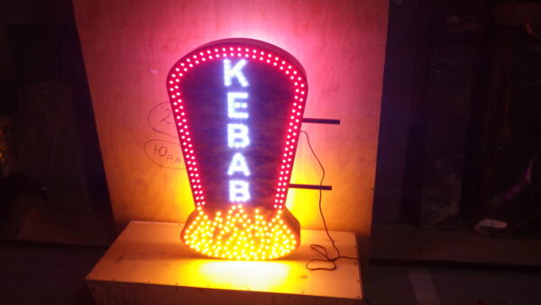 SIGNALÉTIQUE LED “KEBAB” DOUBLE FACE EXTÉRIEURE AVEC ANIMATION 90X50CM – Image 3