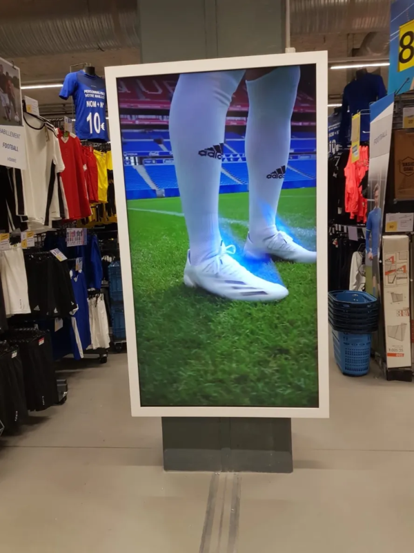 Écran LCD 4K Géant très haute définition, 1 Écran de 86” - Image 2